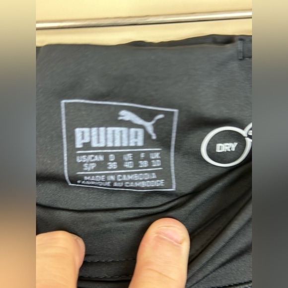 Puma small p dry cell 11-1/2 waist 8-1/2 rise 22-1/2 inseam great preowned cond - Picture 9 of 10